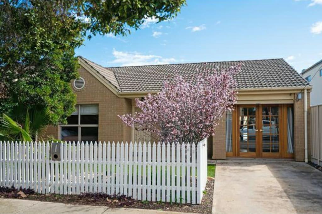 Lily's Retreat - Family & Pet Friendly In Ridleyton Prospect